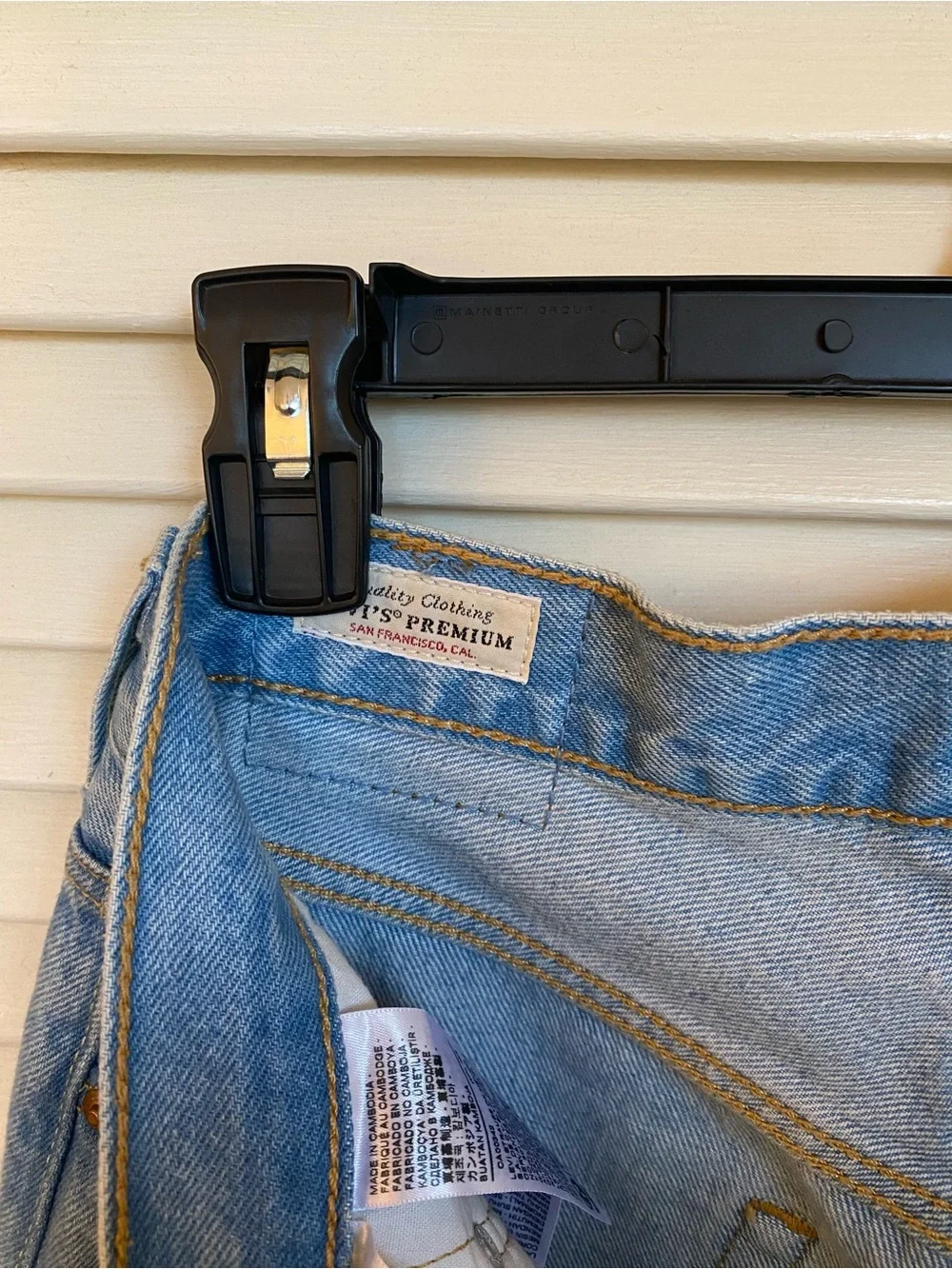 Levi’s 501 Denim Jeans in 26x 32